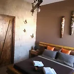 Cheope Bed & Breakfast Syracuse